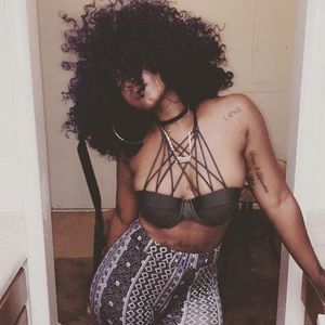 Meet your Posher, Vanessa